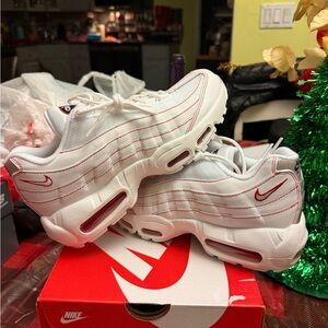 Nike Air max 95s limited edition 8 w or 6.5 youth nib $175 retail price!!